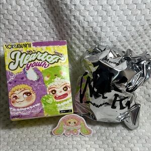 WAKUKU Heart of Youth Pink Bunny